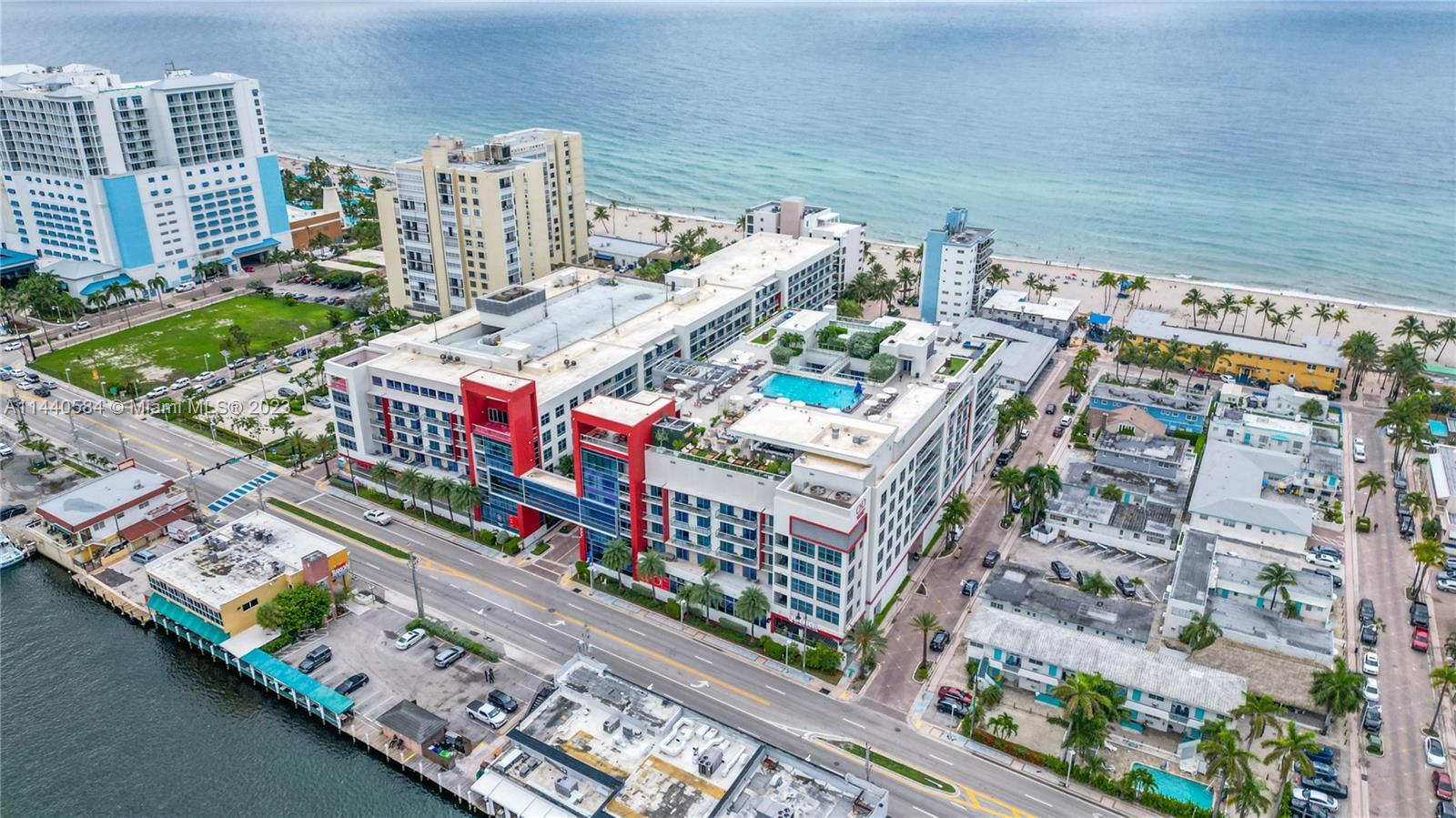 Incredible Opportunity!! Luxurious 817 Sq Ft modern condo perfect for investors & personal use. No r