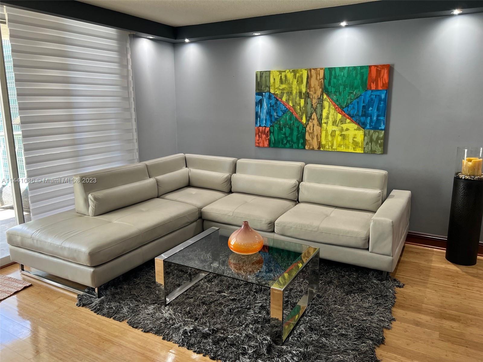 Photo of 1200 Brickell Bay Dr #2217 in Miami, FL