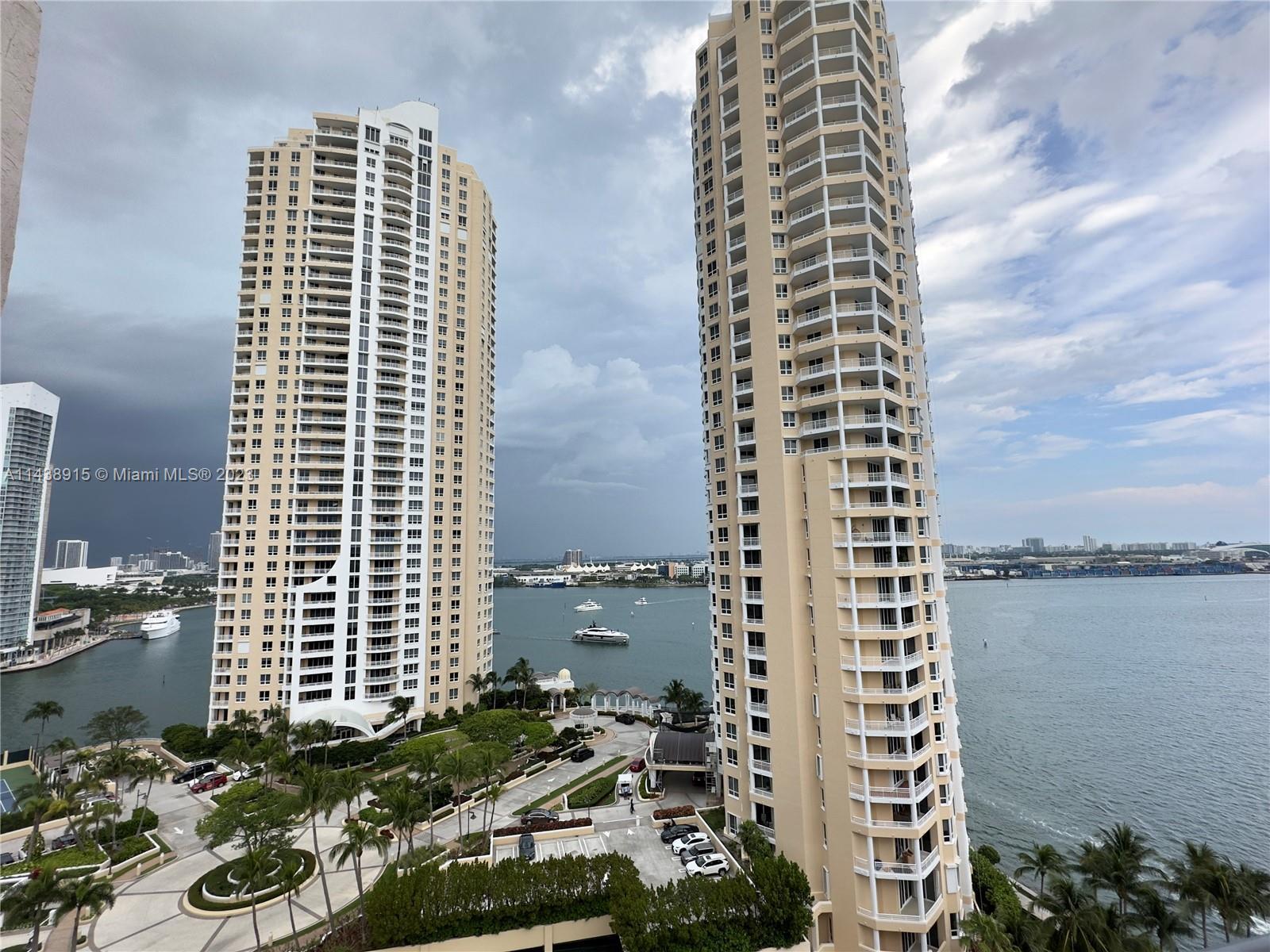 Photo of 540 Brickell Key Dr #1816 in Miami, FL