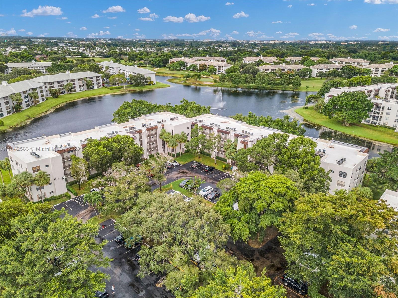 Photo of 9420 Poinciana Pl #212 in Davie, FL