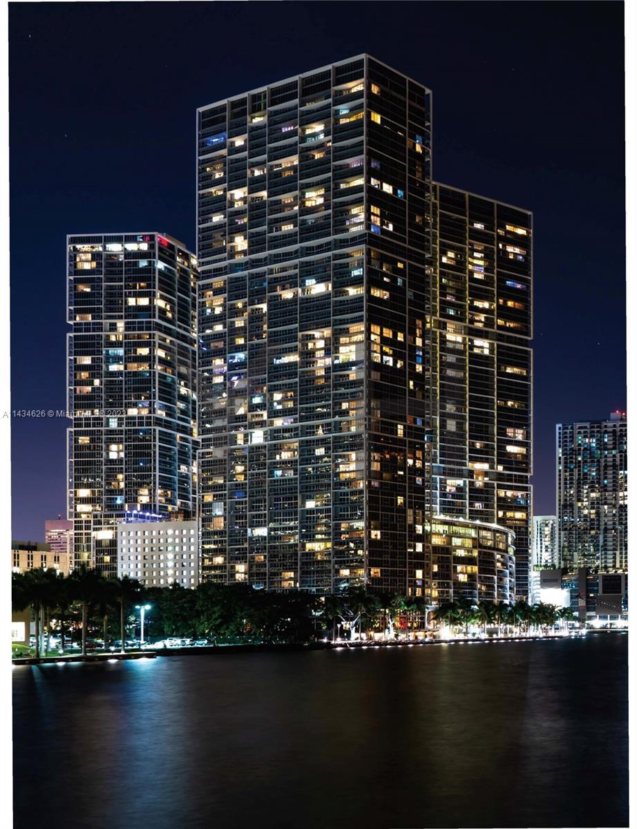 Photo of 485 Brickell Ave #2610 in Miami, FL
