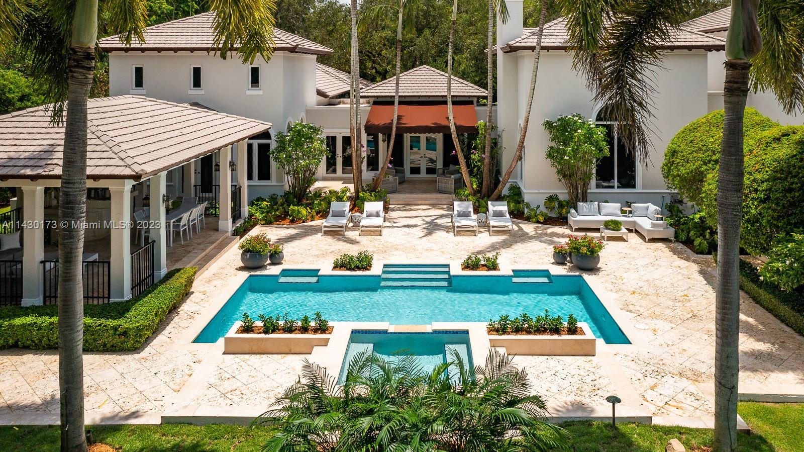 Photo of 5601 Arbor Ln in Coral Gables, FL