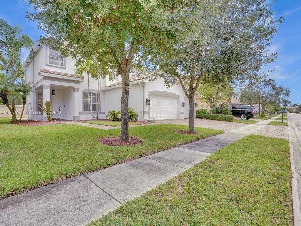 Photo of 18051 SW 41st St in Miramar, FL
