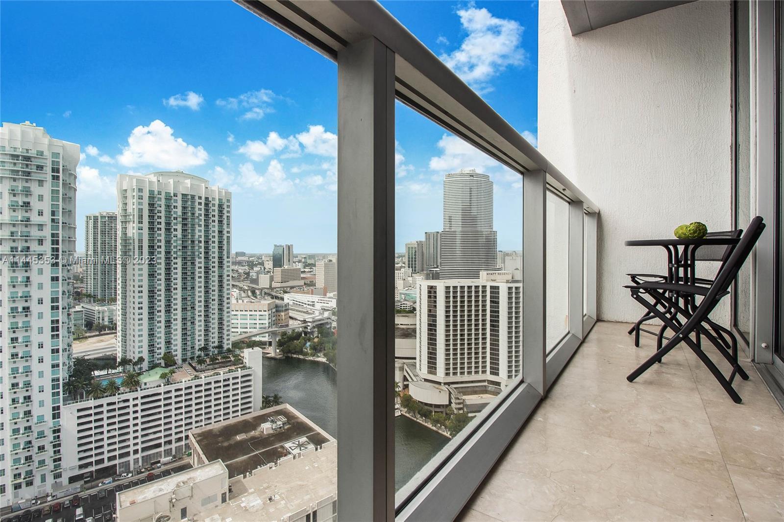 Photo of 485 Brickell Ave #3005 in Miami, FL