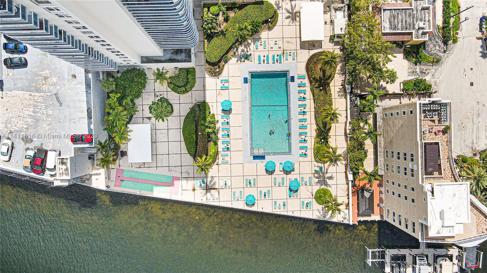 Nestled on the sandy shores of Hollywood, FL this condo is for the beach lovers. The building offers
