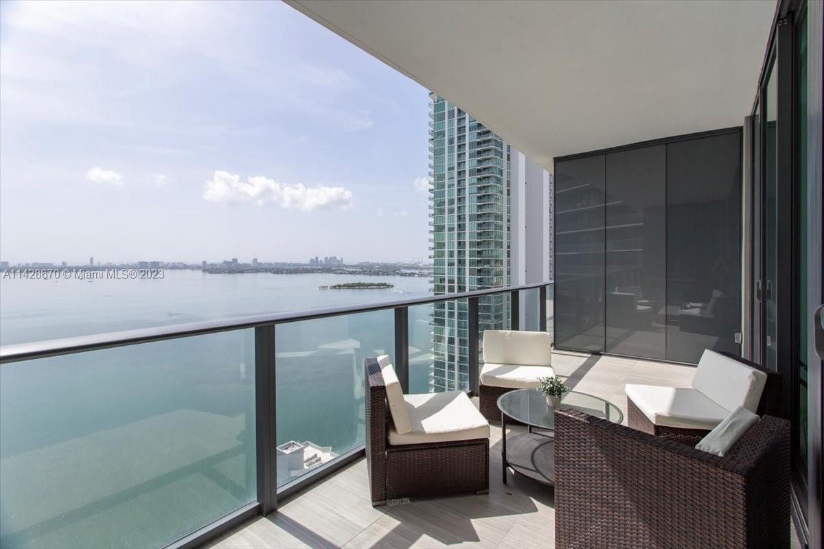 Photo of 480 NE 31st St #2805 in Miami, FL