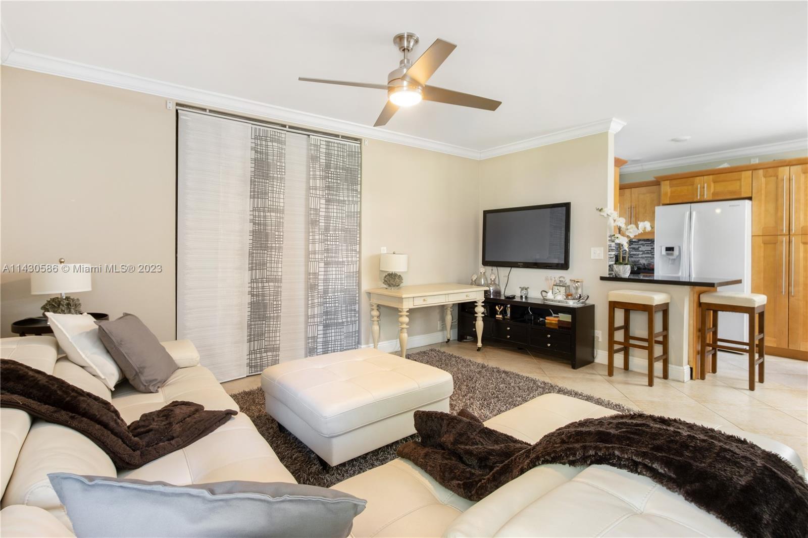 Photo of 8406 W Sample Rd #122 in Coral Springs, FL