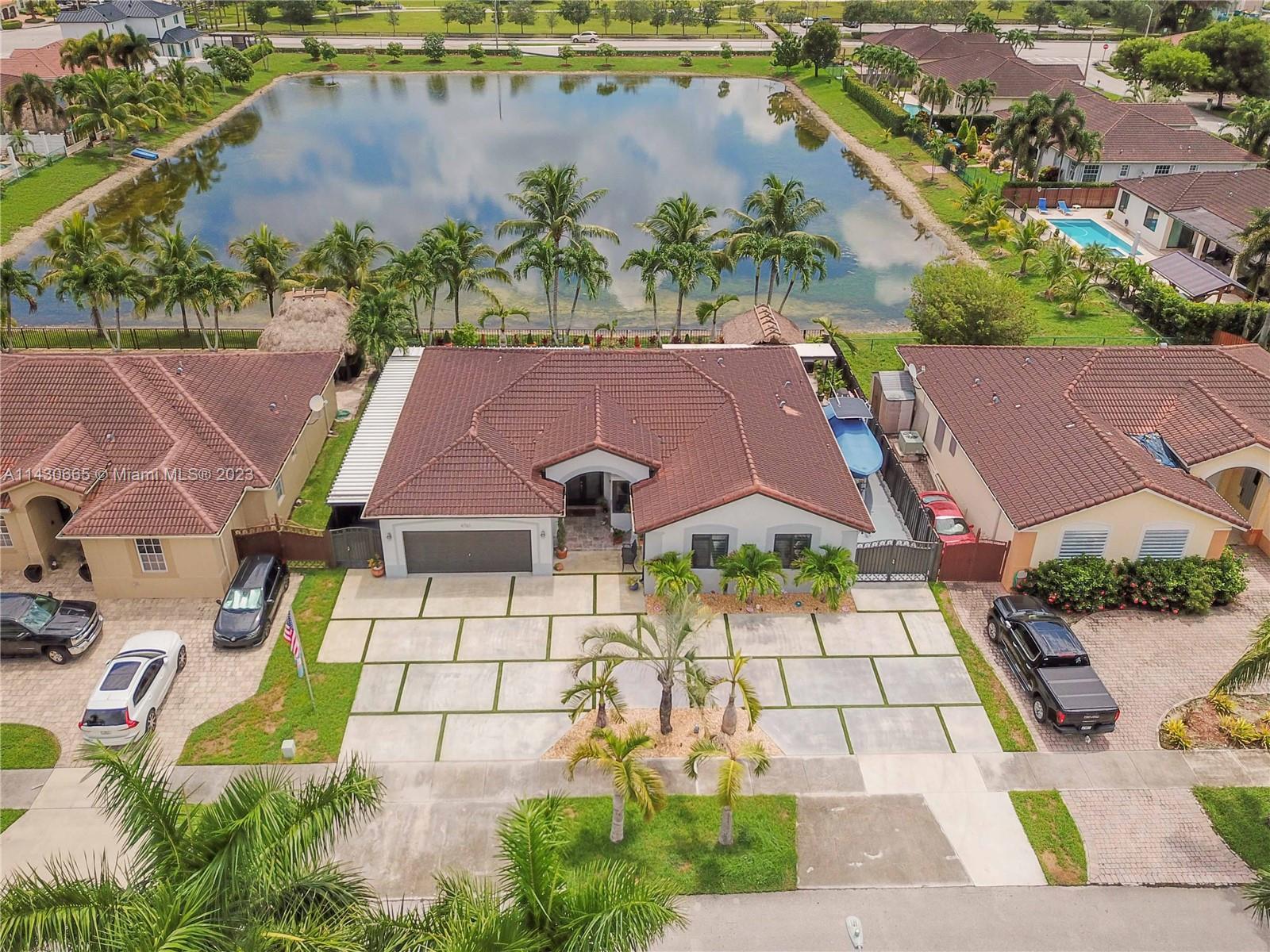 Photo of 4761 SW 162nd Pl in Miami, FL