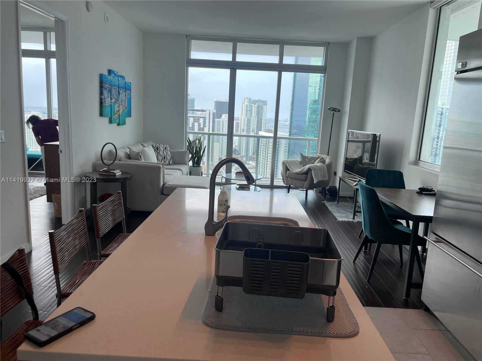 Photo of 55 SE 6th St #4307 in Miami, FL