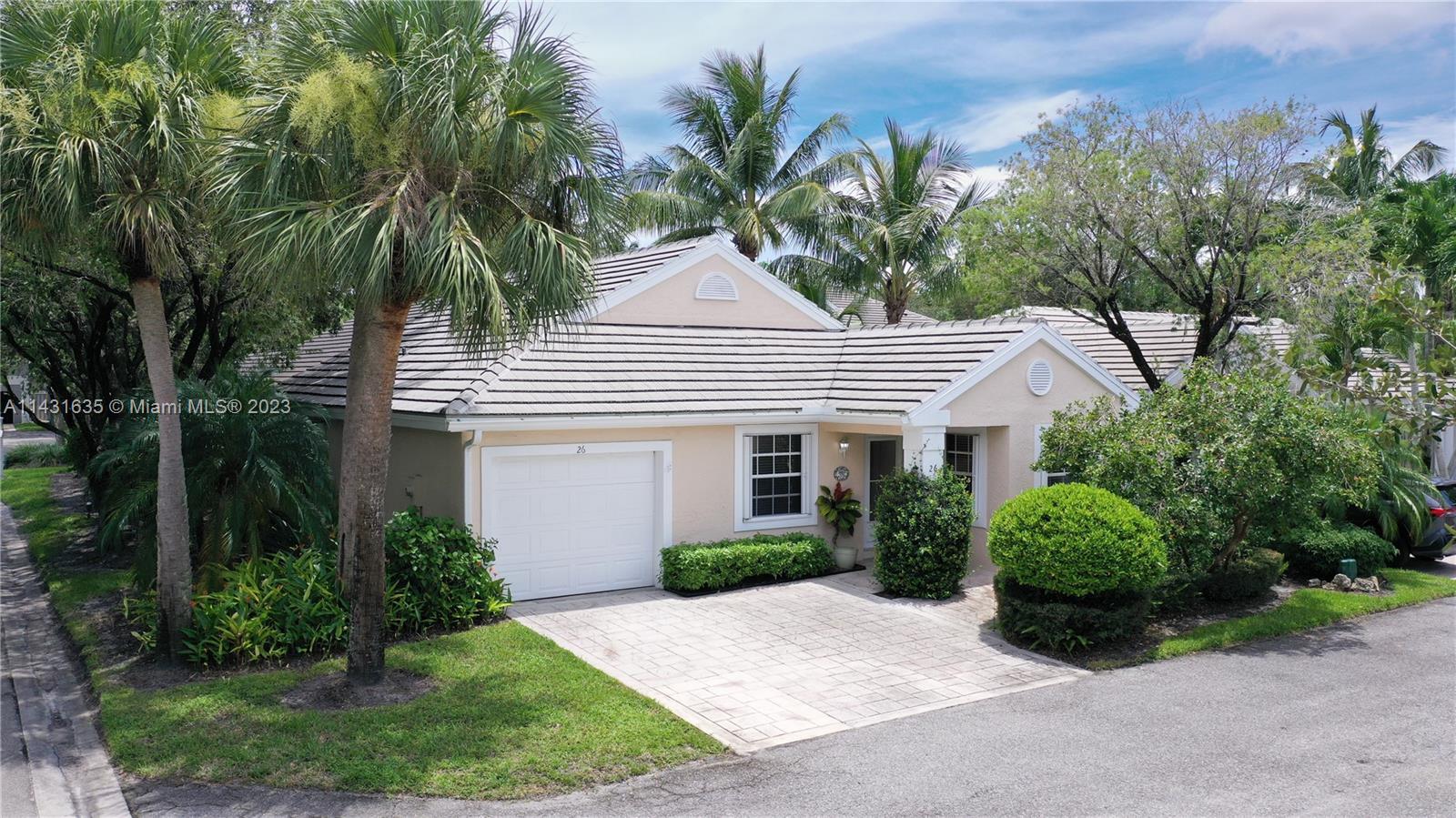 Photo of 26 Governors Ct in Palm Beach Gardens, FL