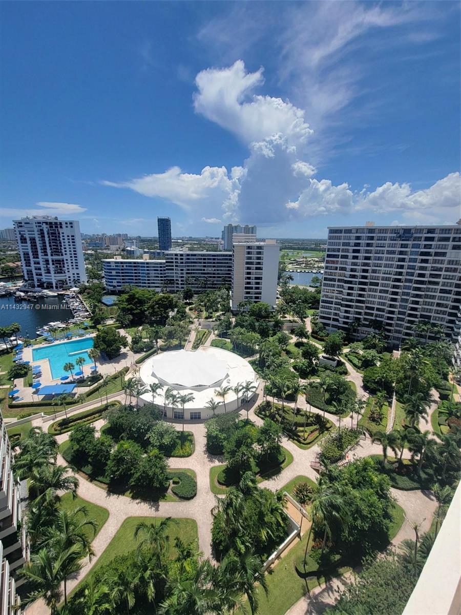 Photo of 2500 Parkview Dr #1917 in Hallandale Beach, FL