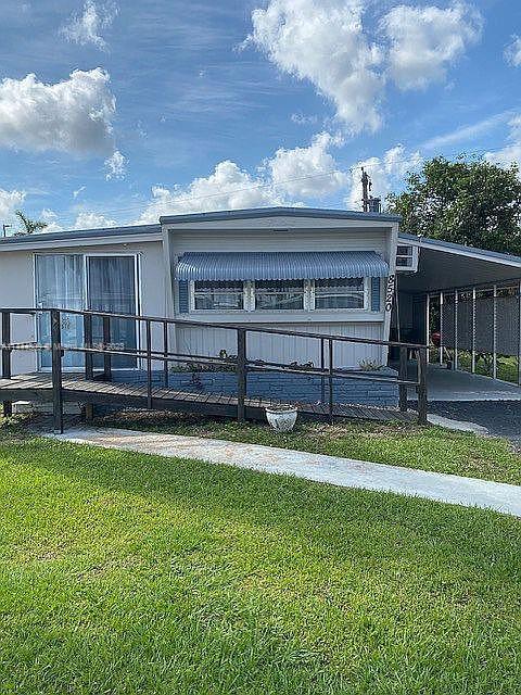 Photo of 8520 SW 18th Ct in Davie, FL