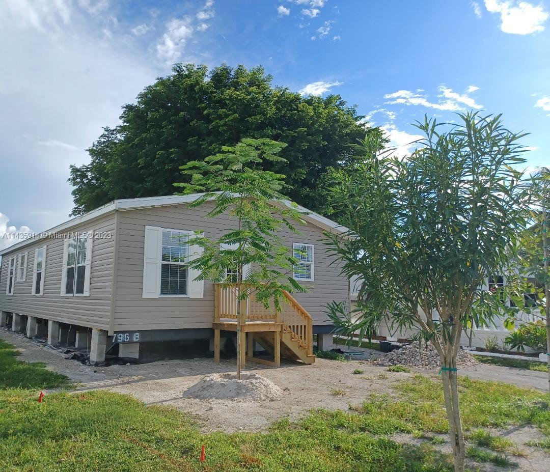 Photo of 2854 SW 58th Ct in Dania Beach, FL