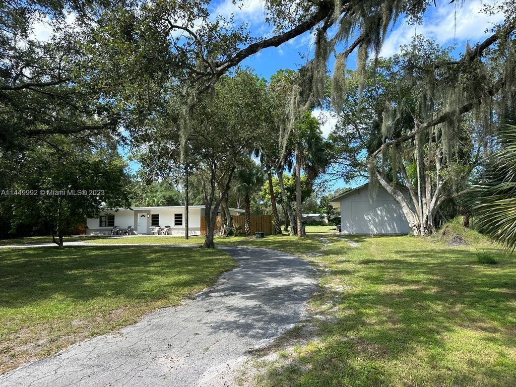 Photo of 5536 Altman Rd in Fort Pierce, FL