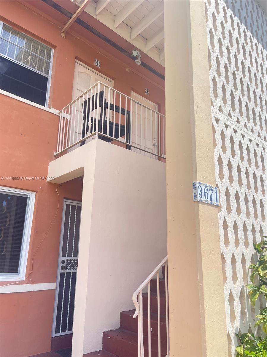 Photo of 3671 SW 10th St #9B in Miami, FL