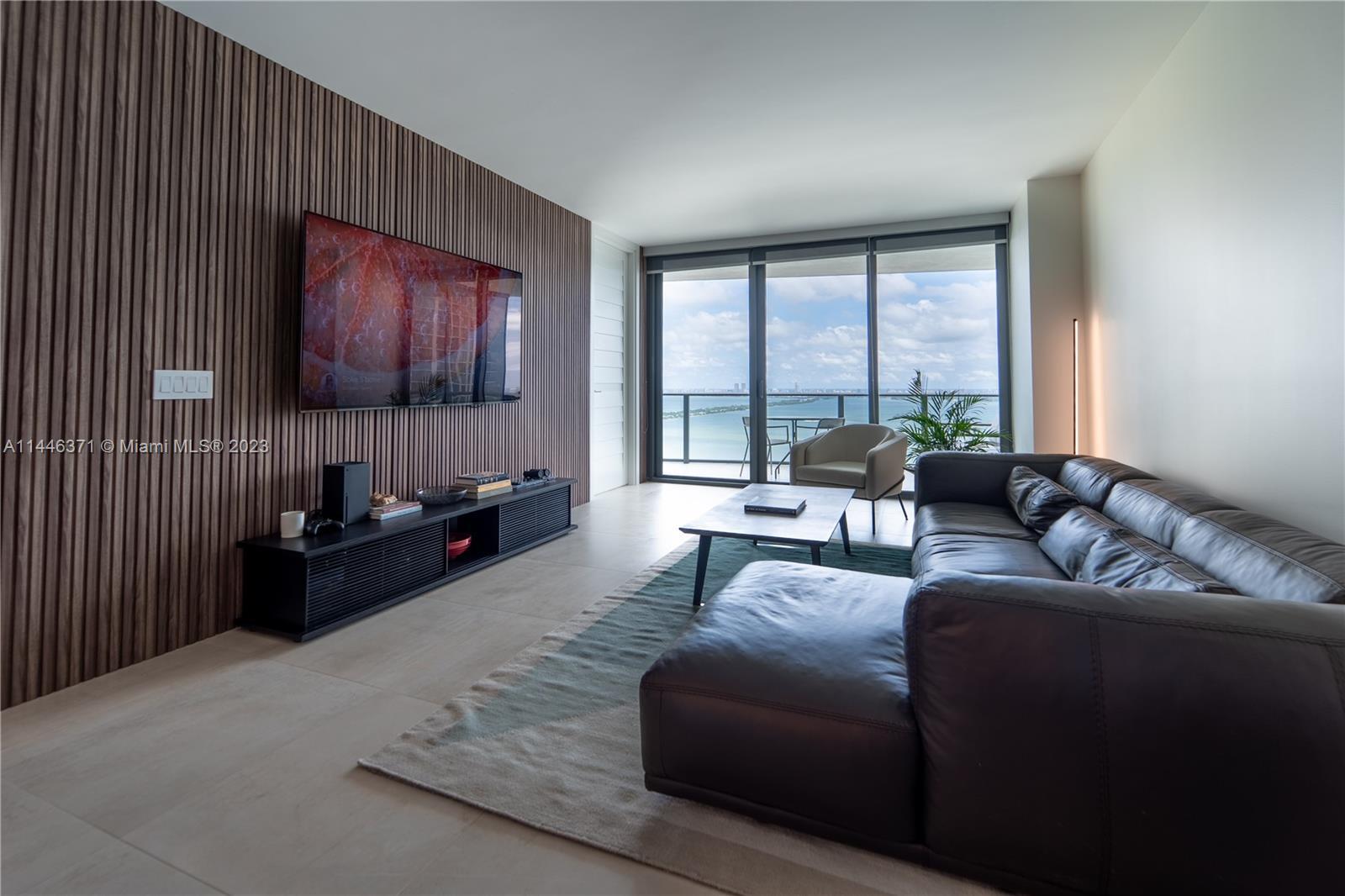 LUXURY RENOVATED TURNKEY CONDO FOR SALE WITH STUNNING DIRECT VIEWS OF BISCAYNE BAY, THE OCEAN & MIAM
