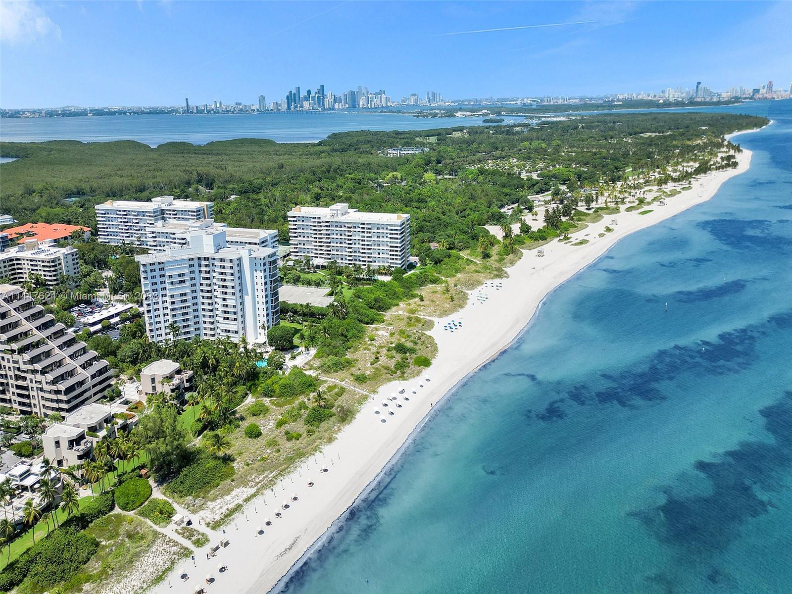 Photo of 200 Ocean Lane Dr #803 in Key Biscayne, FL