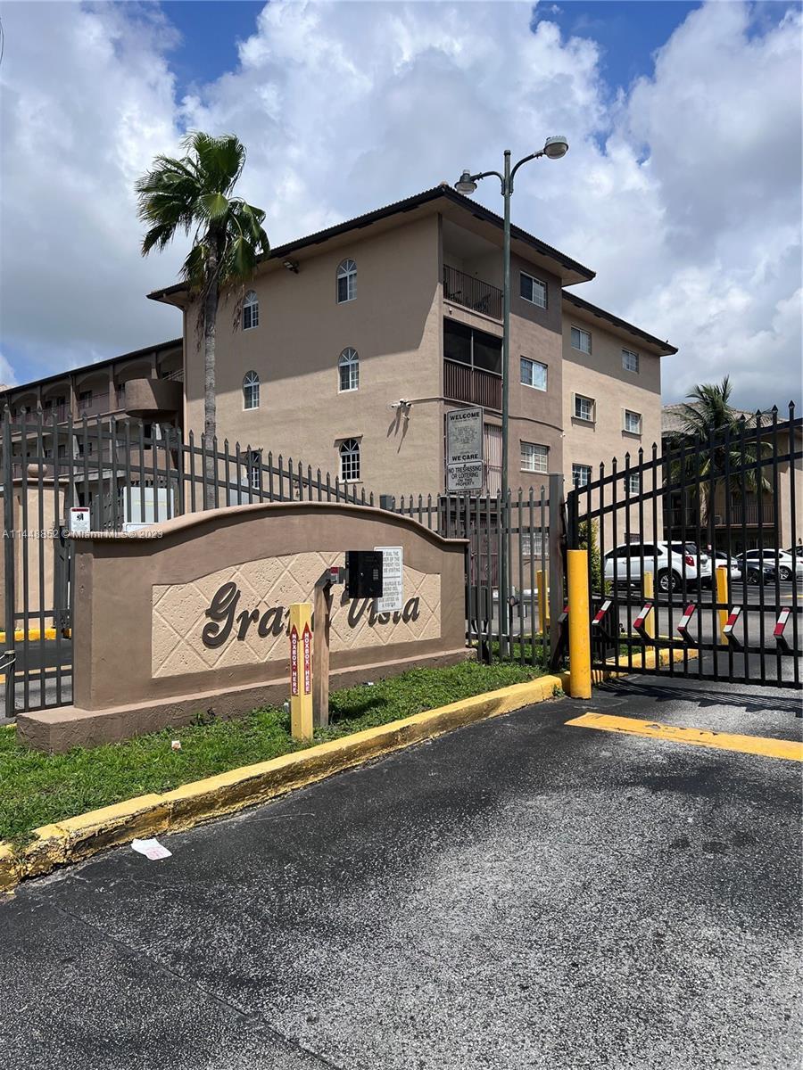 Photo of 8851 NW 119th St #1202-1 in Hialeah Gardens, FL