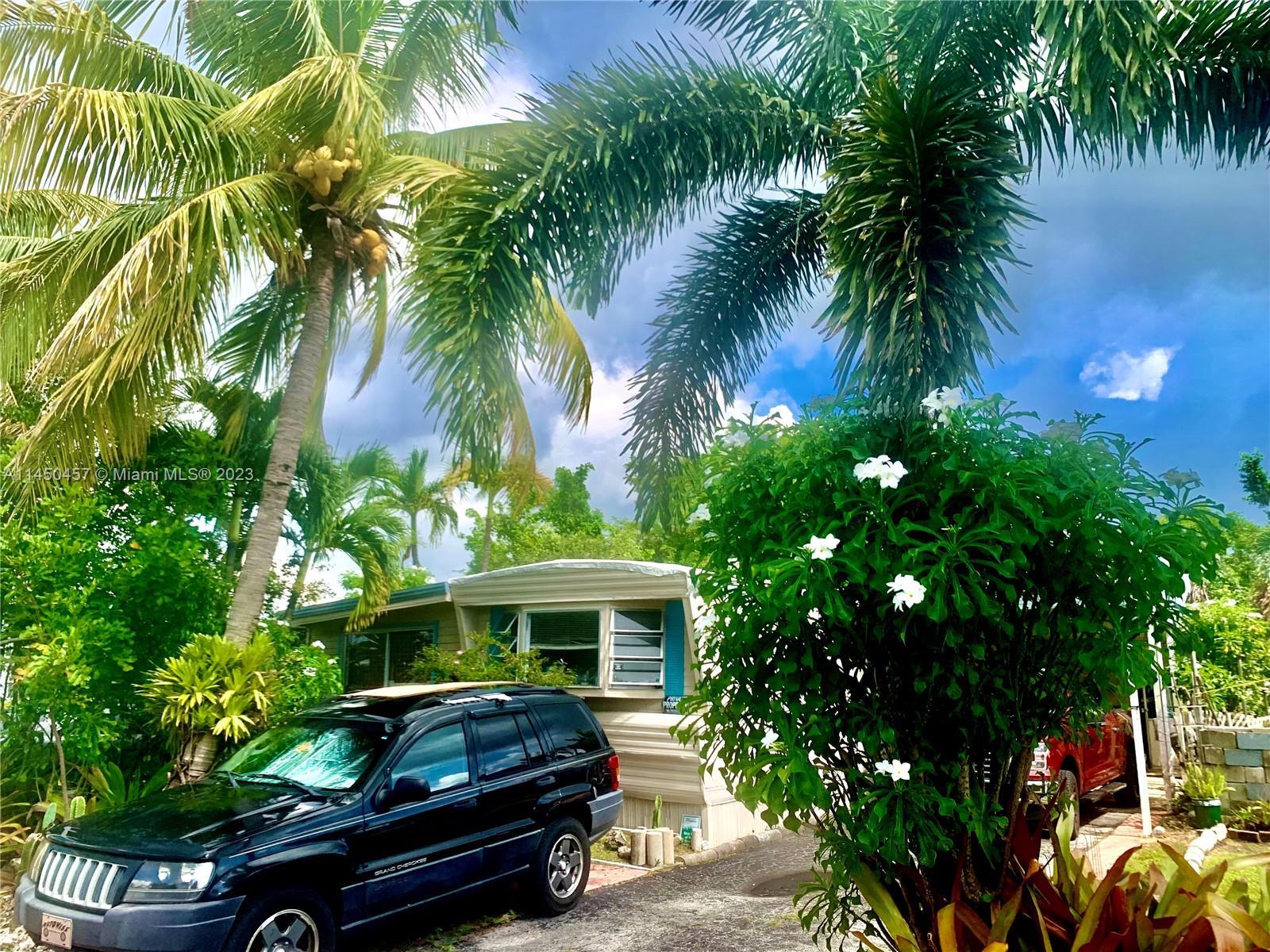 Photo of 2921 Harbor Ln in Dania Beach, FL