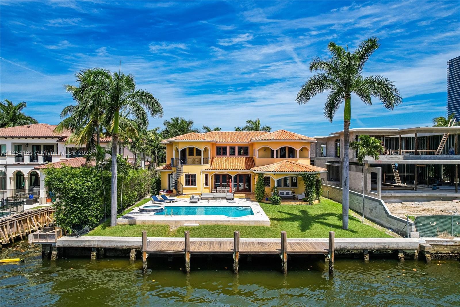 Photo of 198 S Island Rd in Golden Beach, FL