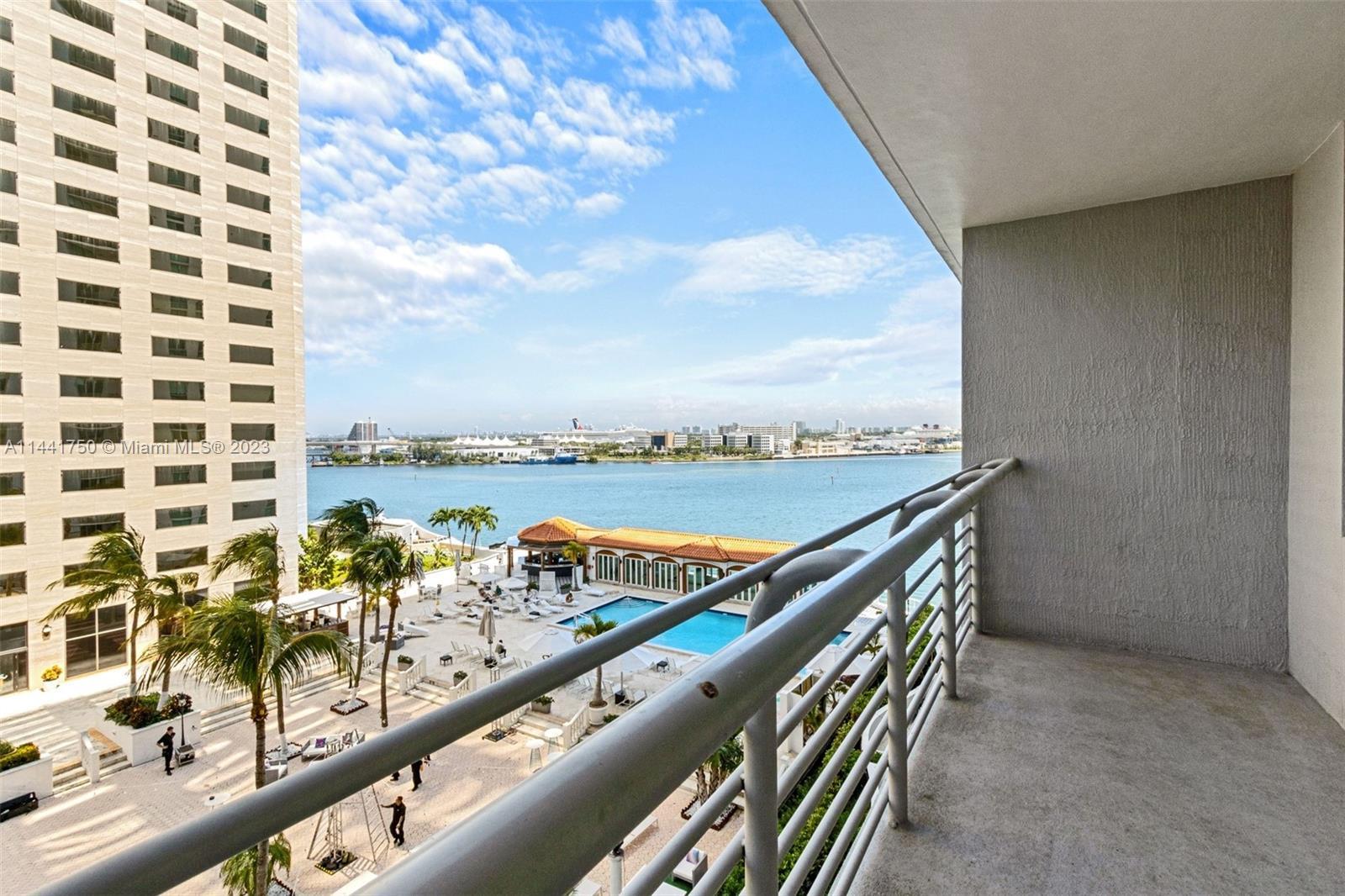 Photo of 335 S Biscayne Blvd #1104 in Miami, FL