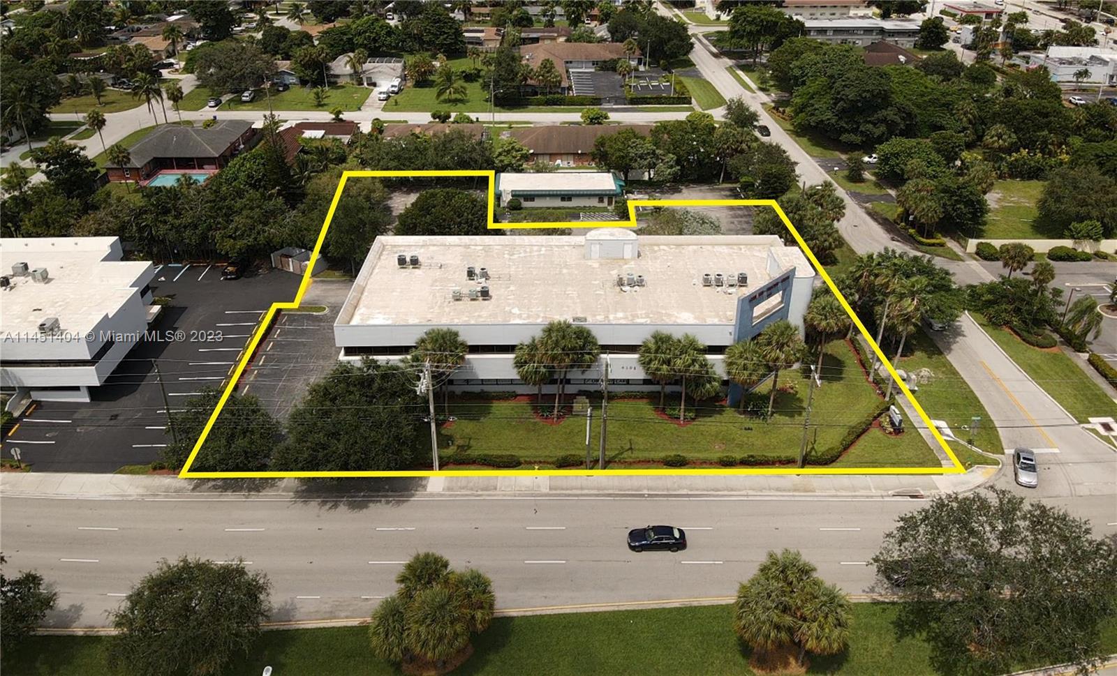 Photo of 6101 W Atlantic Blvd in Margate, FL