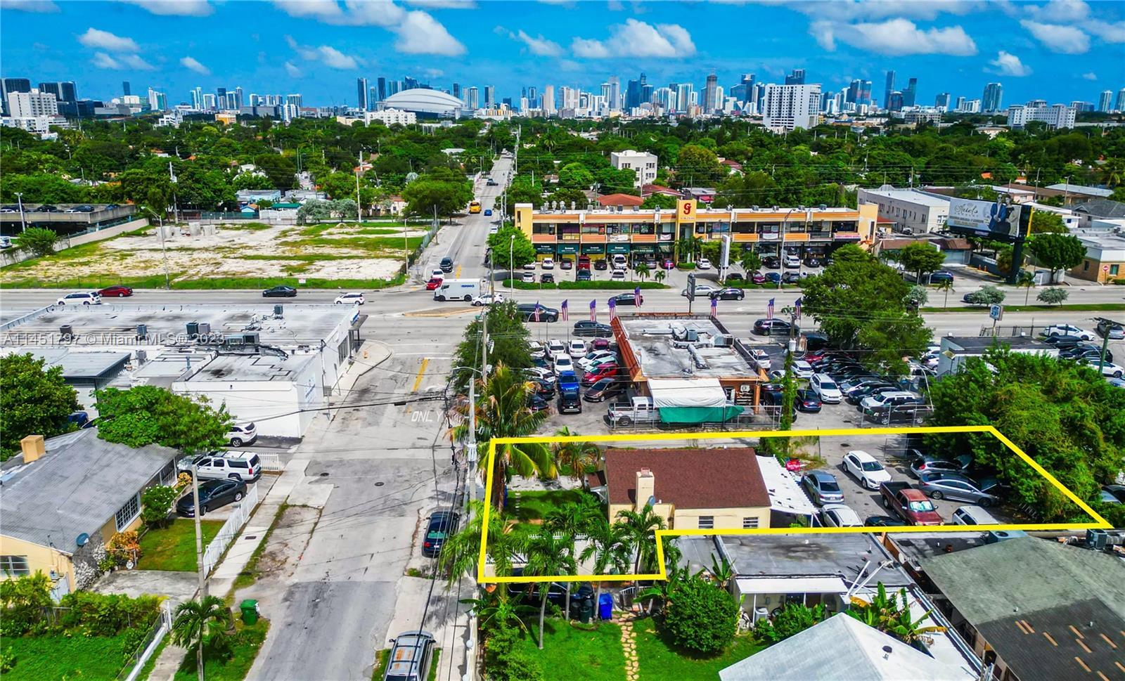 Photo of 2728 NW 3rd St in Miami, FL