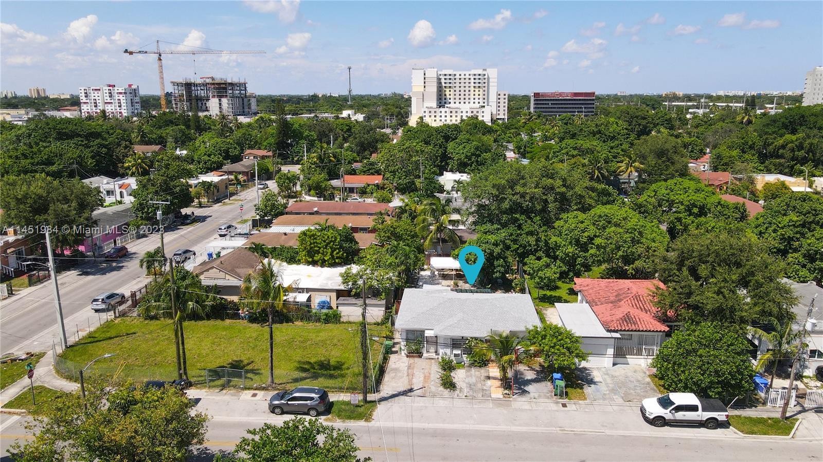 Photo of 1385 NW 31st St in Miami, FL