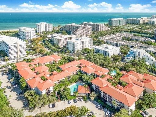 Photo of 55 Ocean Lane Dr #3034 in Key Biscayne, FL