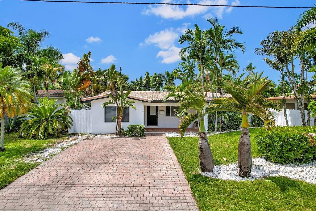 Welcome to your turn-key oasis in Fort Lauderdale, where luxury meets convenience. This stunning hom