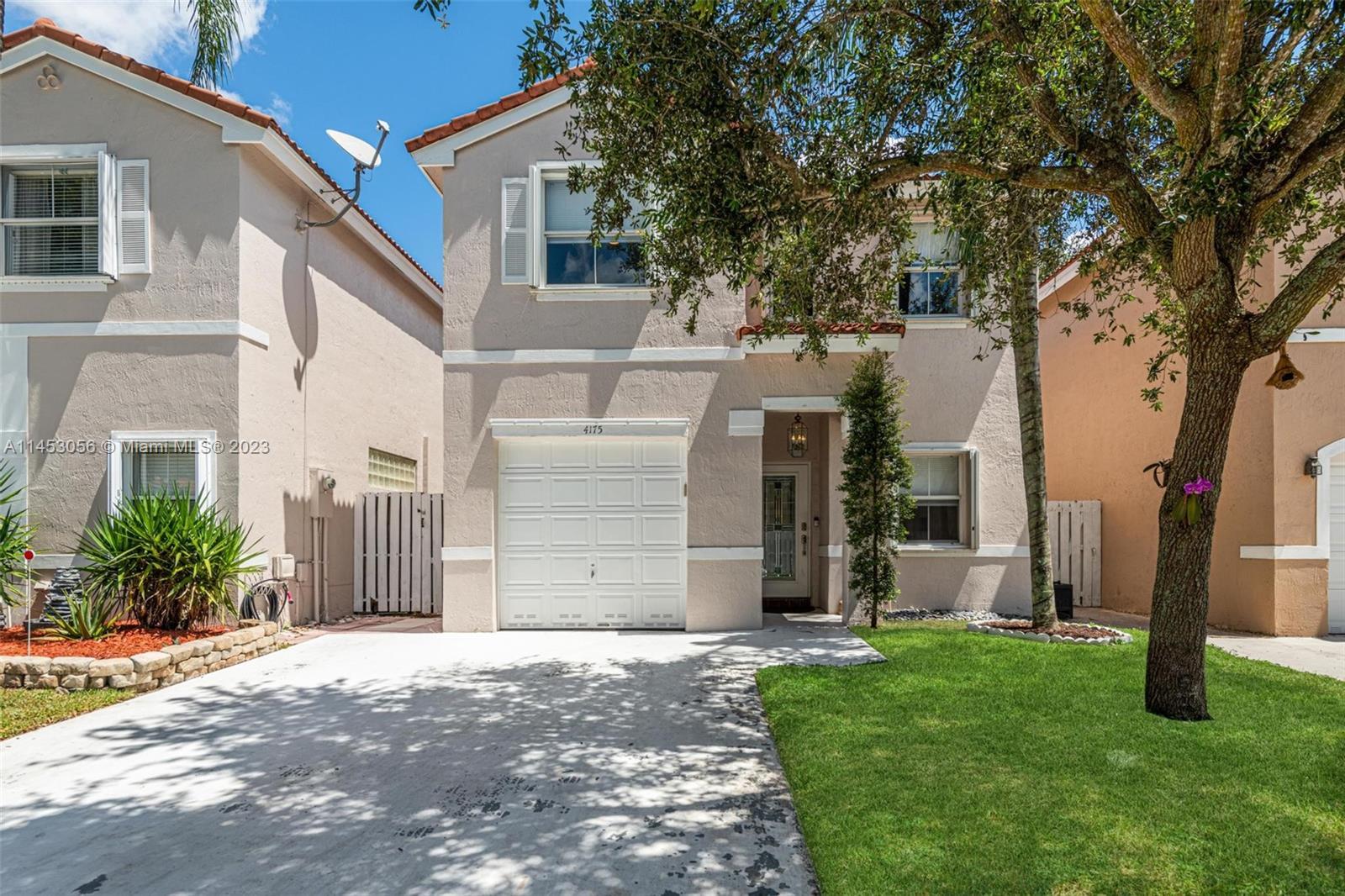 Photo of 4175 Tree Tops Rd in Cooper City, FL