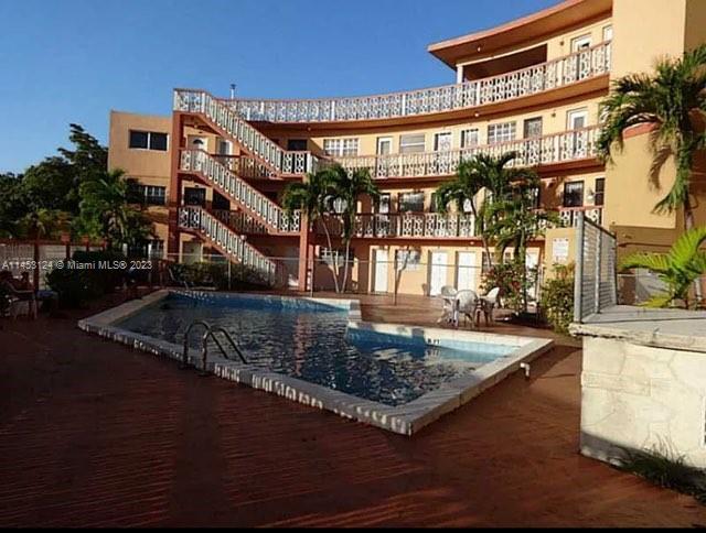Photo of 11 SW 52nd Ave #6B in Miami, FL