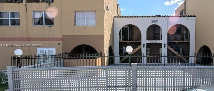 Photo of 1300 W 53rd St #29 in Hialeah, FL