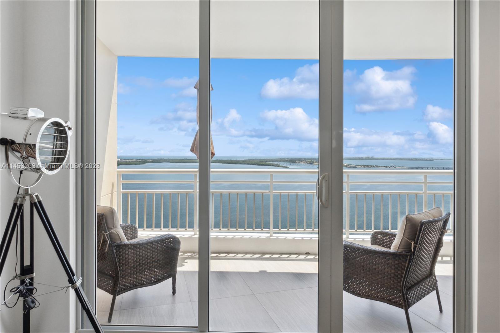 Photo of 808 Brickell Key Dr #3006 in Miami, FL