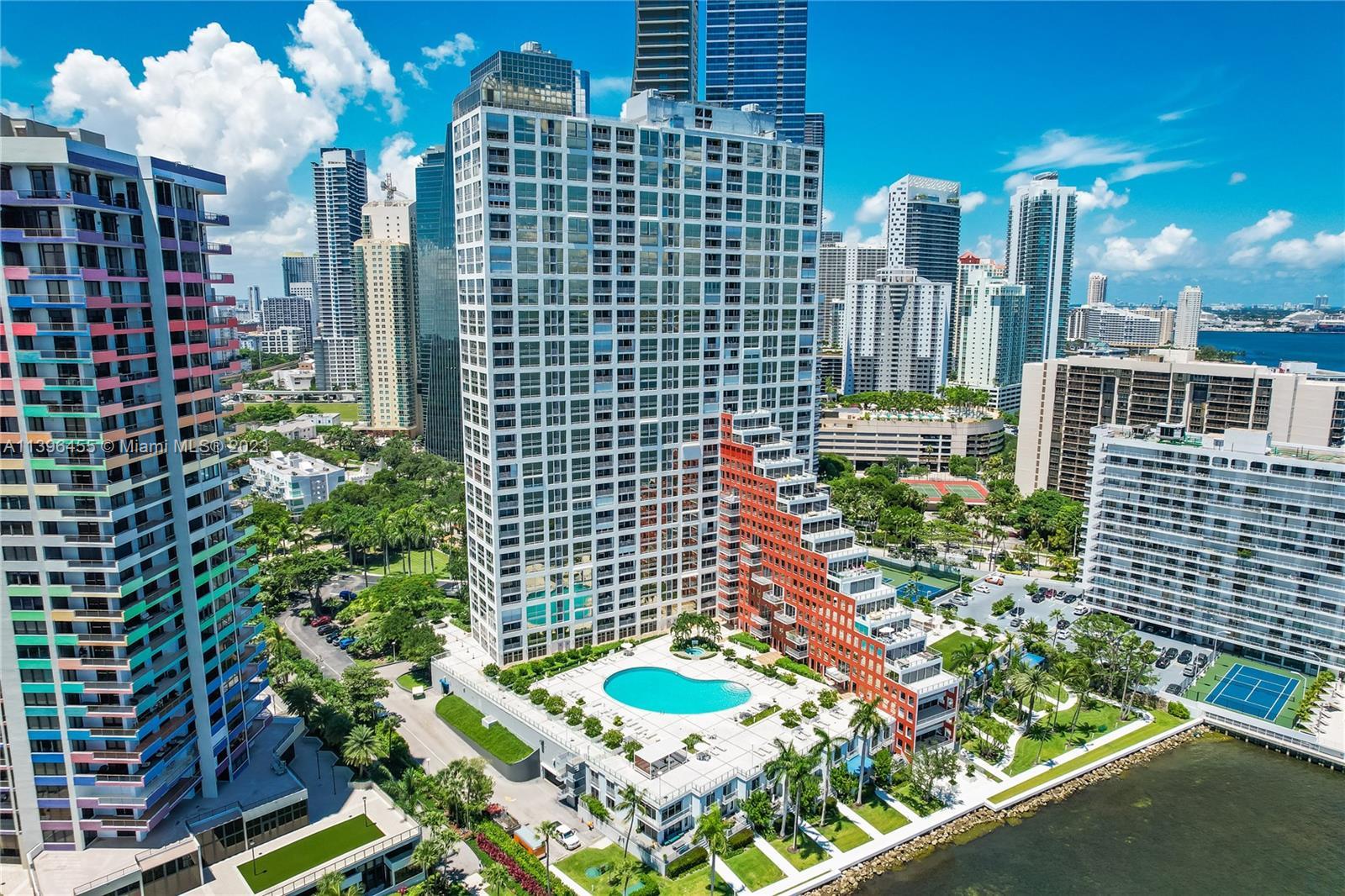 Rarely available 01 line! Best corner views in the iconic PALACE on Brickell! Fabulous 180 degrees v
