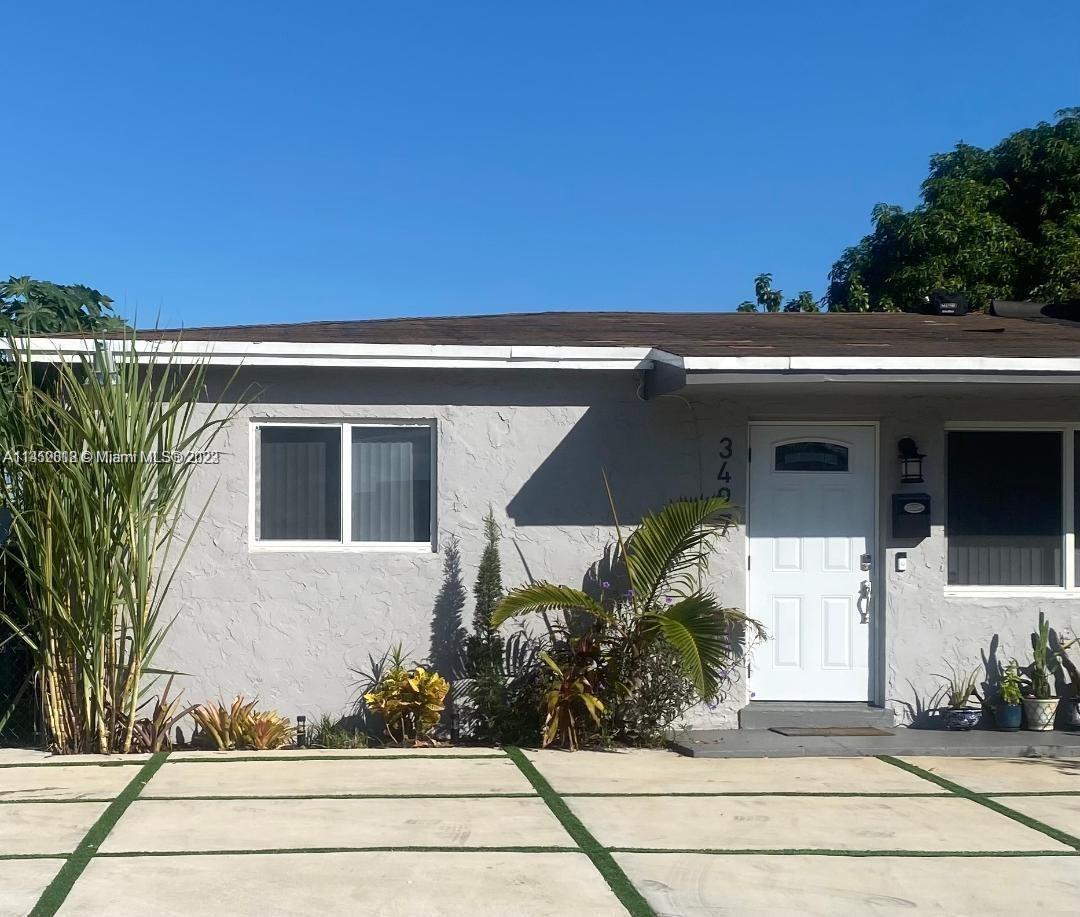 Photo of 3497 NW 191st St in Miami Gardens, FL