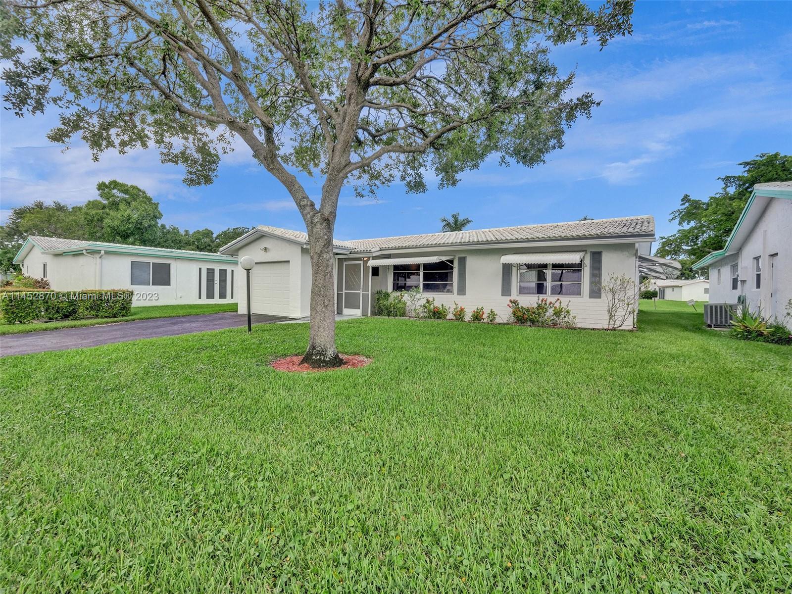 Photo of 1450 NW 85th Ter in Plantation, FL