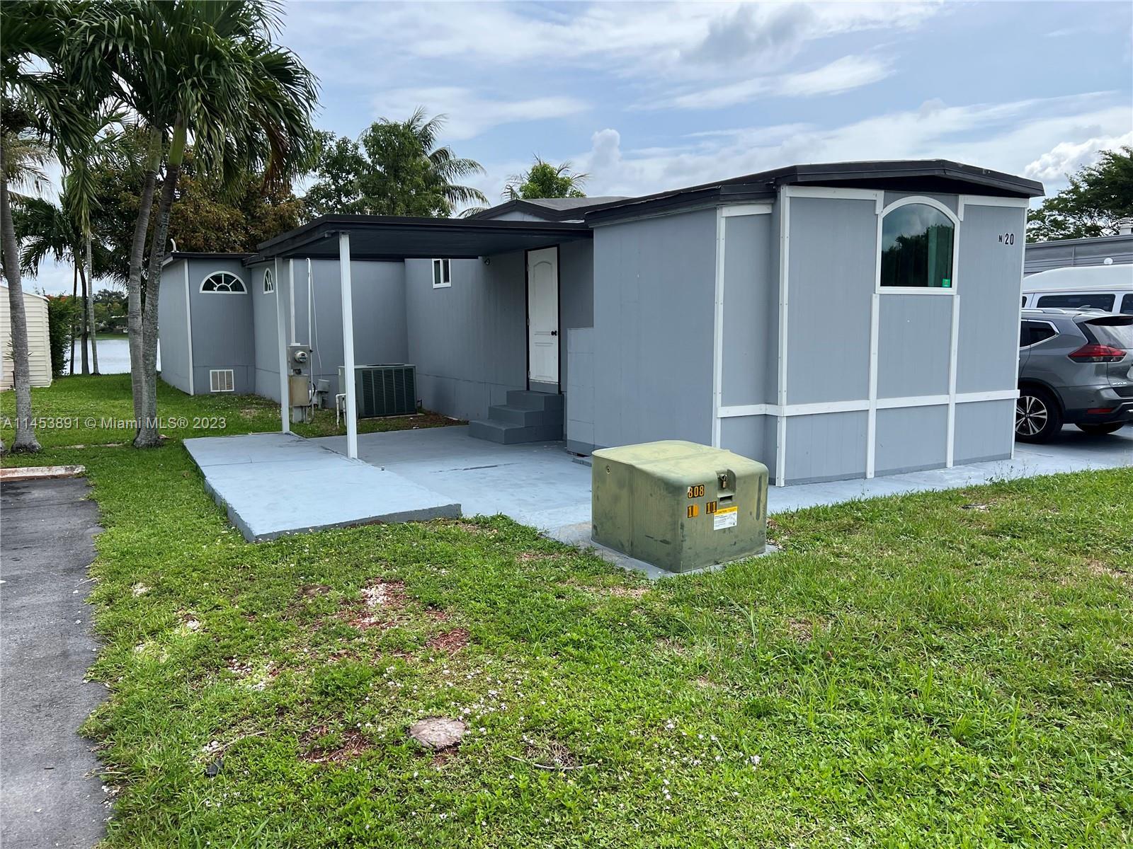 Photo of 11201 SW 55th St in Miramar, FL