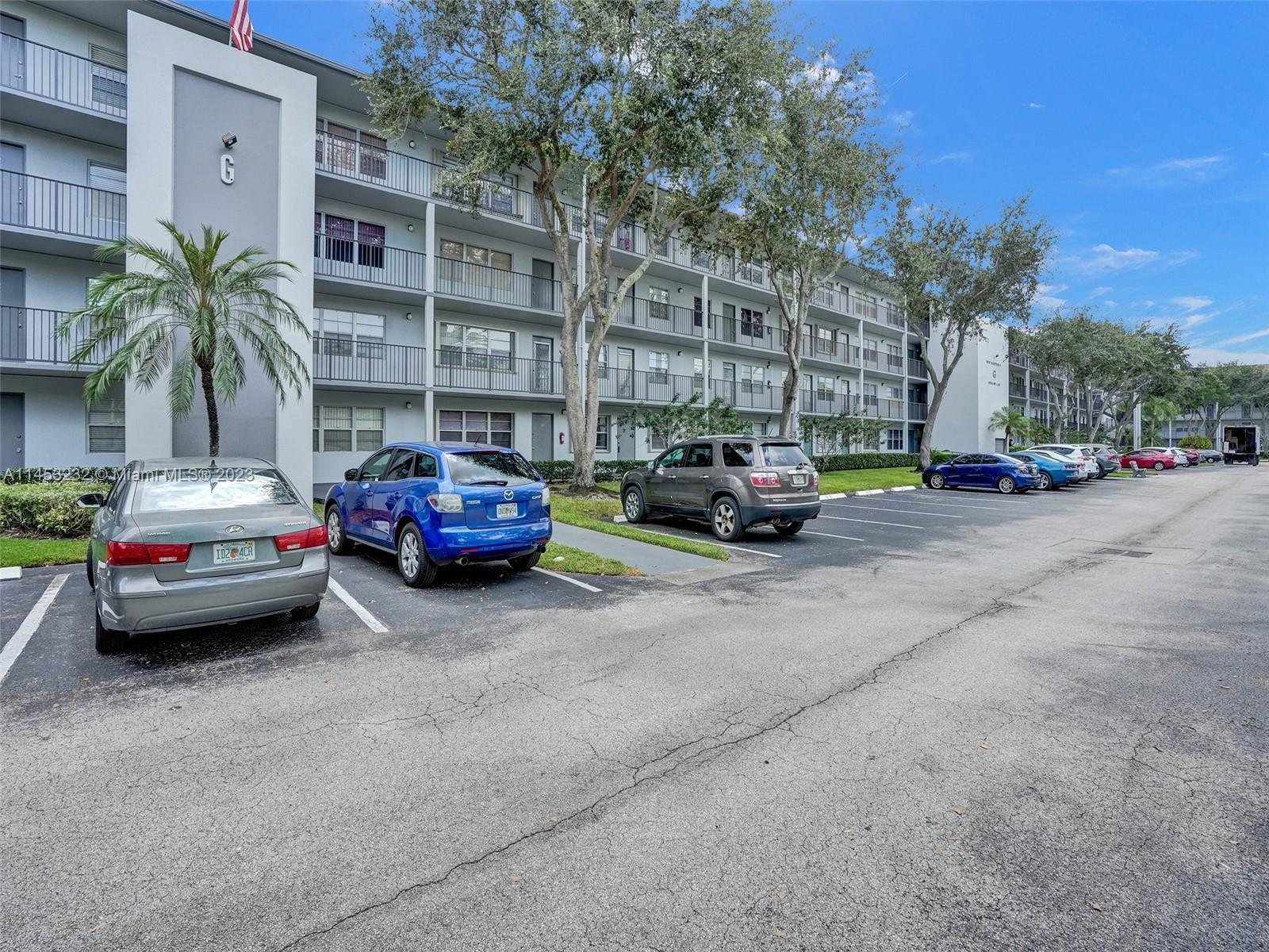 Photo of 13250 SW 4th Ct #105G in Pembroke Pines, FL