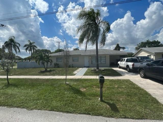 Photo of 617 S 12th St in Lantana, FL