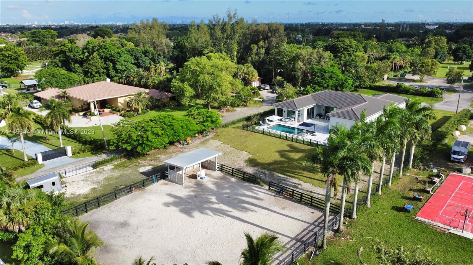 Photo of 3810 NW 92nd Ave in Cooper City, FL