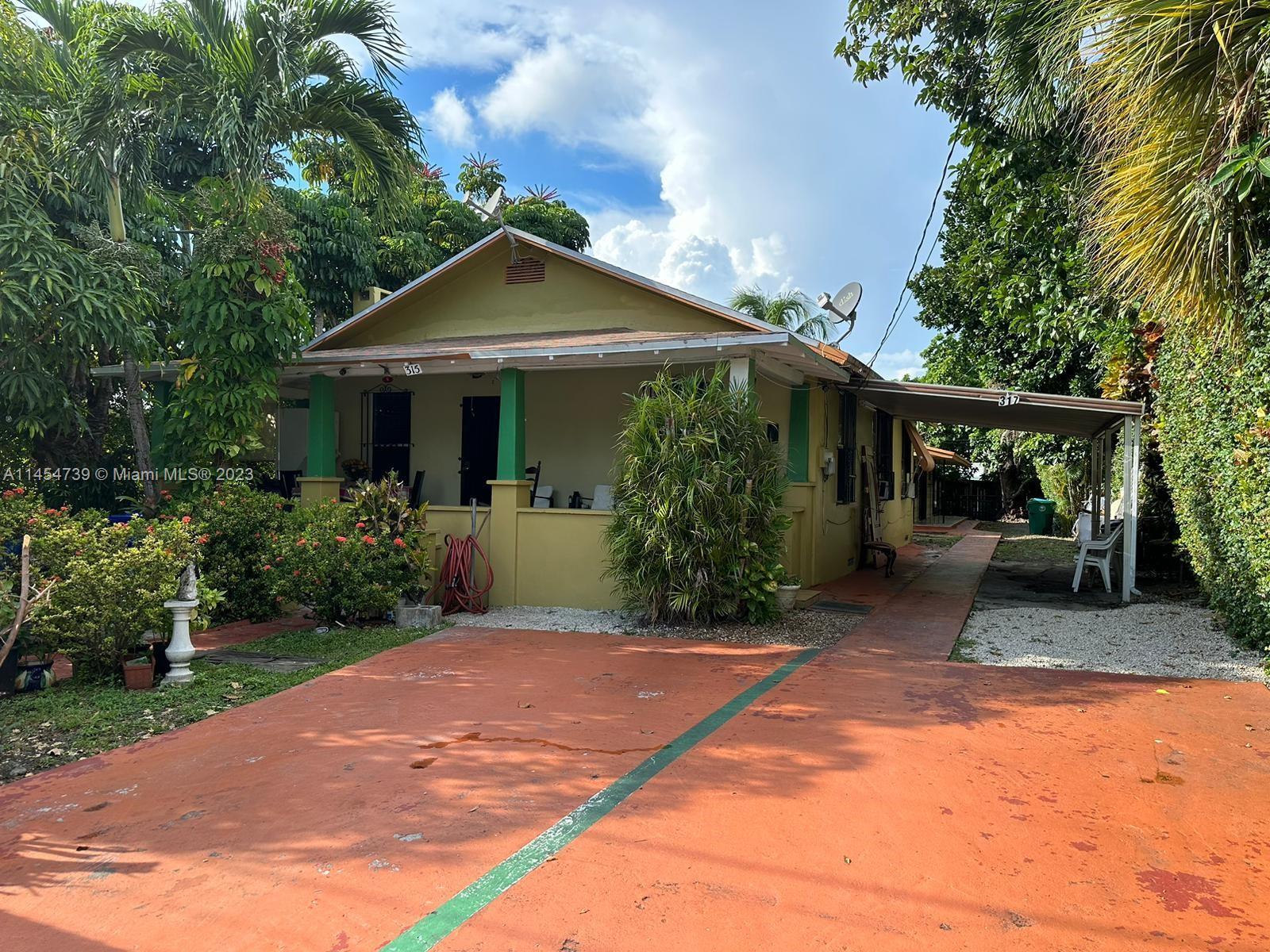 Photo of 315 NW 32nd St in Miami, FL
