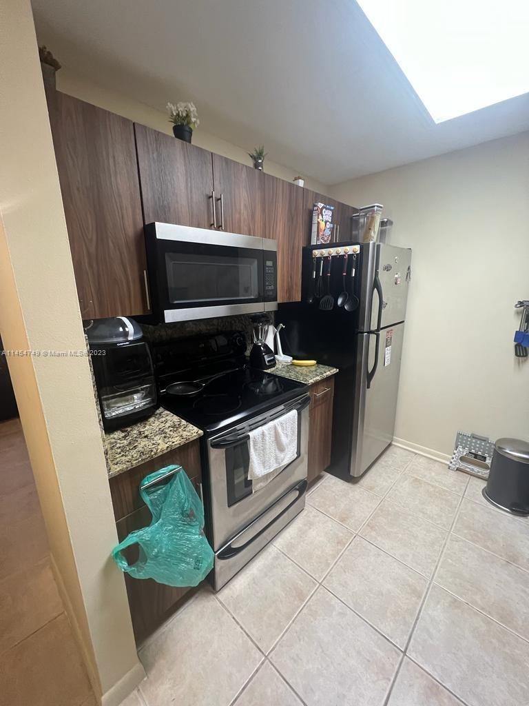 Photo of 1551 SW 135th Ter #107G in Pembroke Pines, FL