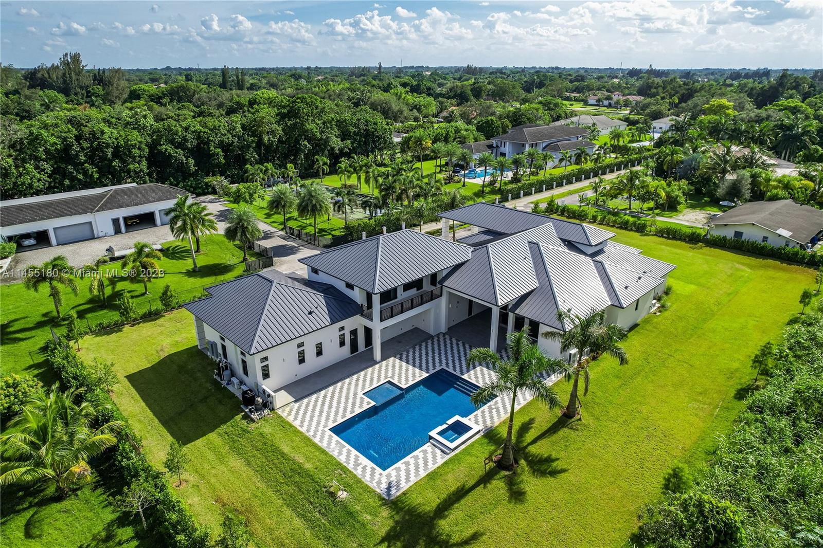Photo of 1520 SW 115th Ave in Davie, FL