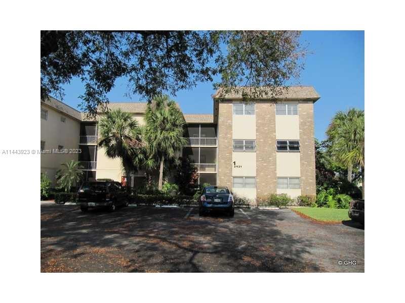 Photo of 2431 SW 82nd Ave #105 in Davie, FL