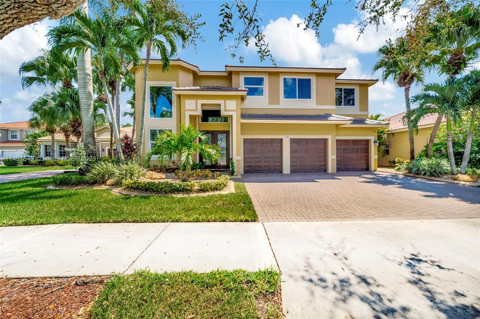 Photo of 4286 Diamond Ter in Weston, FL