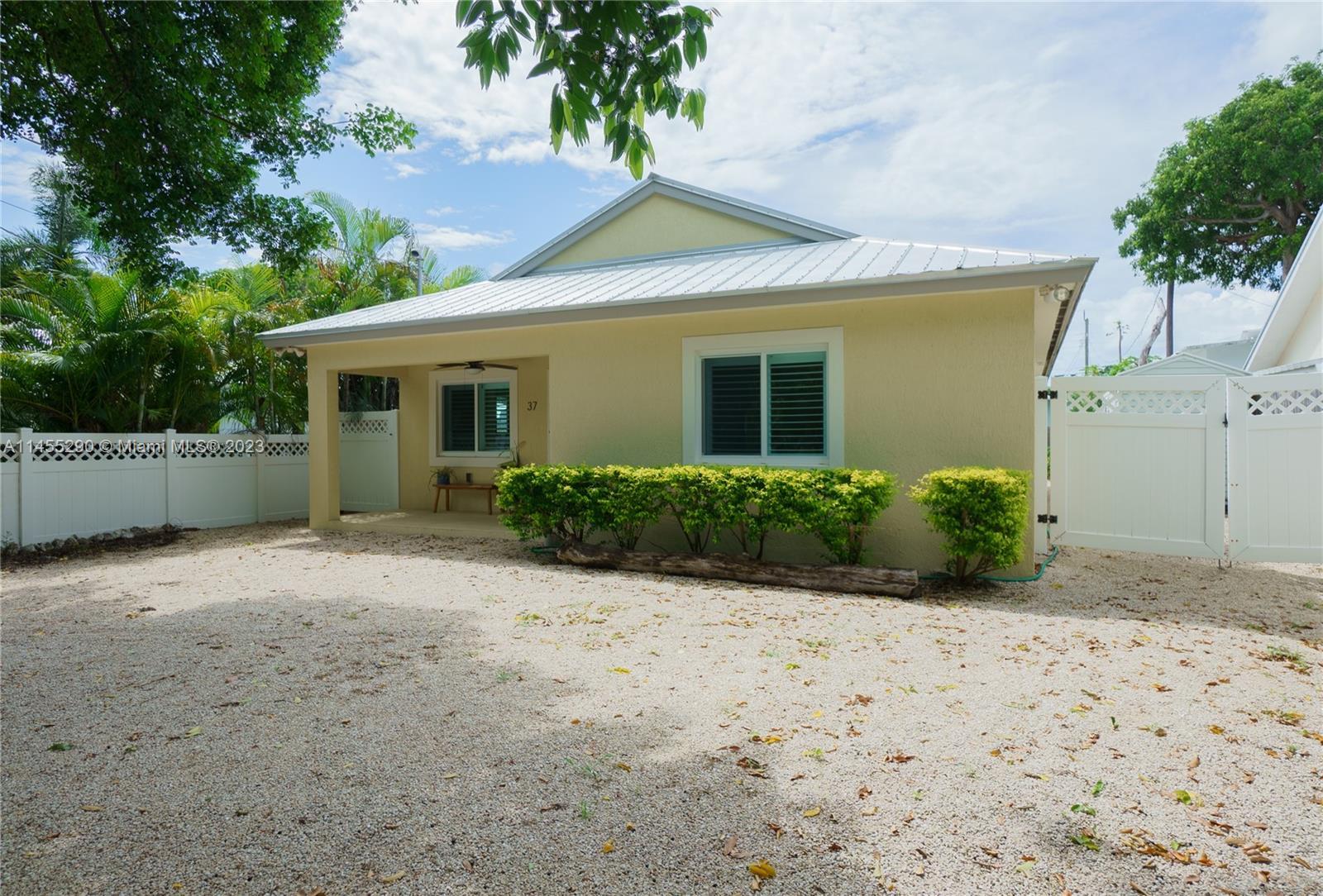 Photo of 37 Bonefish Ave in Key Largo, FL