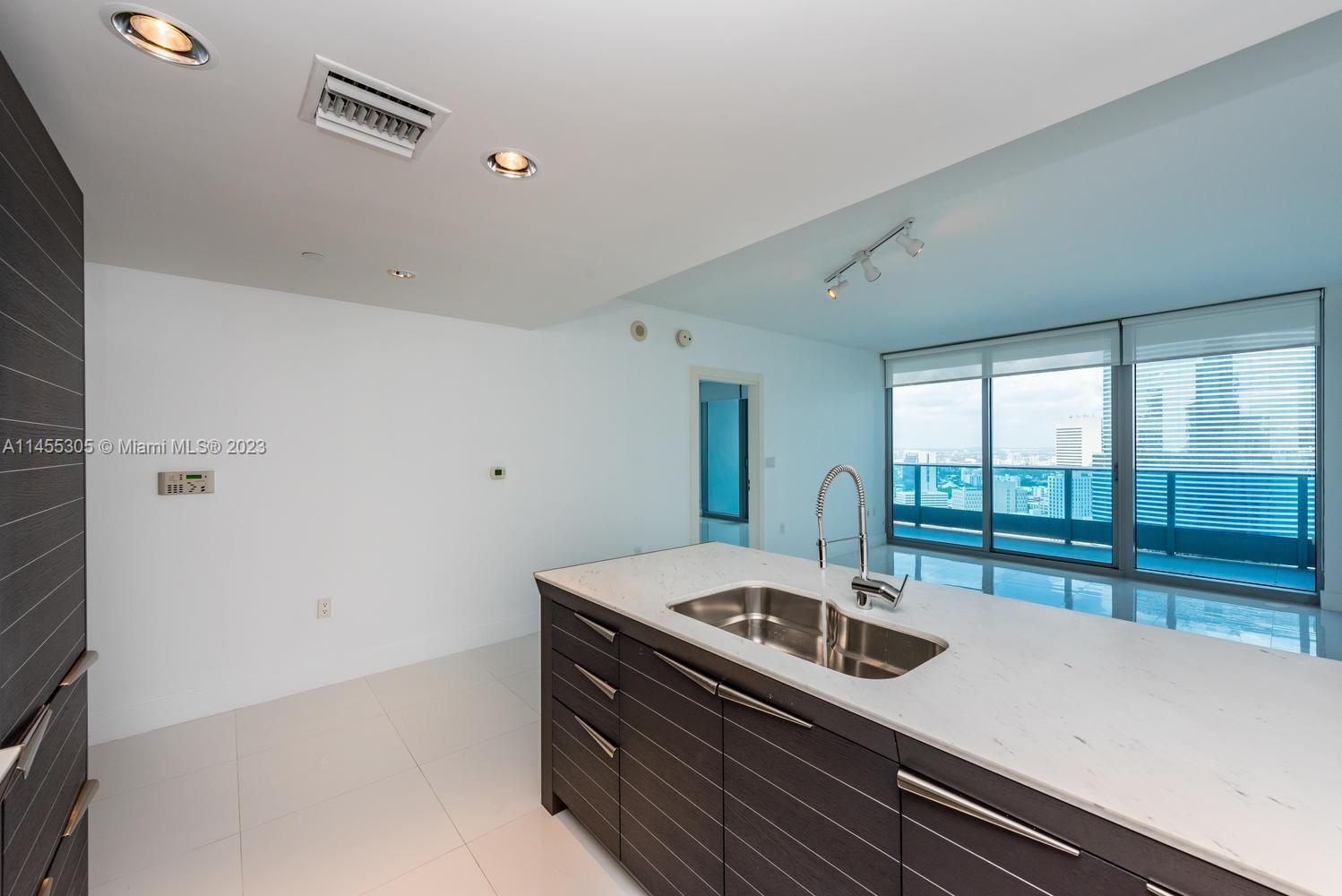 Photo of 200 Biscayne Boulevard Wy #4012 in Miami, FL
