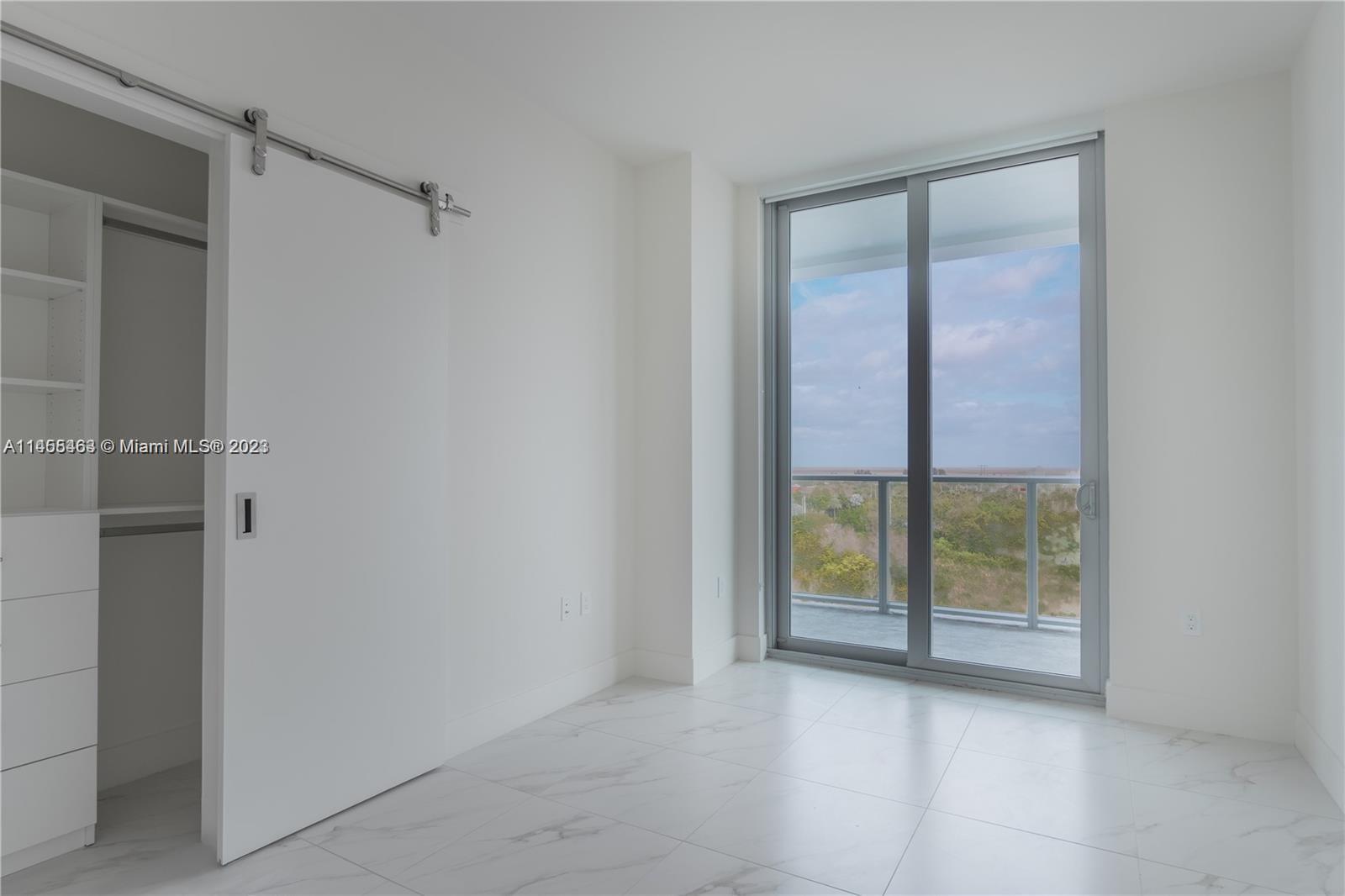Photo of 2000 Metropica Wy #901 in Sunrise, FL