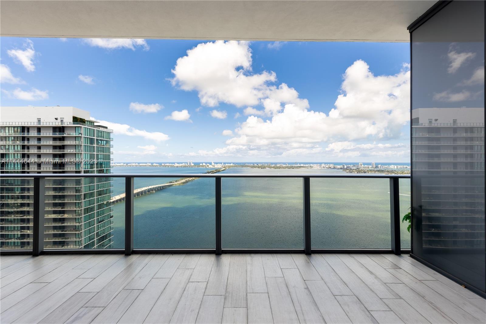 Photo of 480 NE 31st St #4605 in Miami, FL